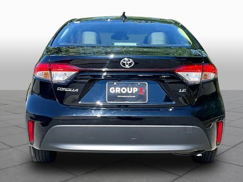 Used 2024 Toyota Corolla LE FWD image 8