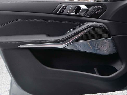 New 2026 BMW X7 M60i image 6