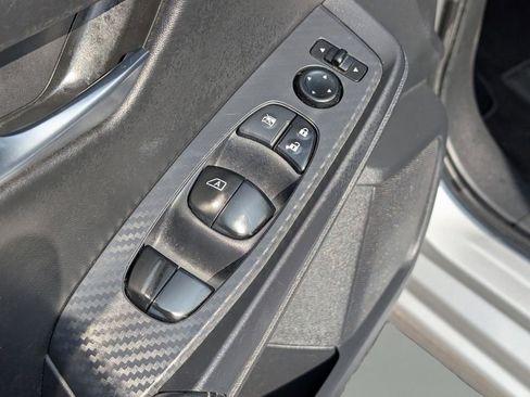 Used 2020 Nissan Sentra SV image 16