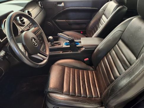 Used 2008 Ford Mustang Shelby GT500 RWD image 13