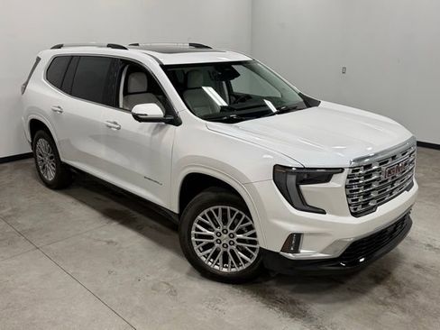 Used 2024 GMC Acadia Denali w/ LPO, Floor Liner Package AWD/4WD image 42