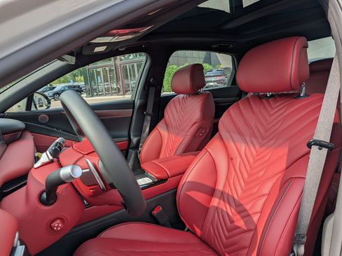 New 2027 Genesis G80 2.5T Sport Prestige AWD/4WD image 4