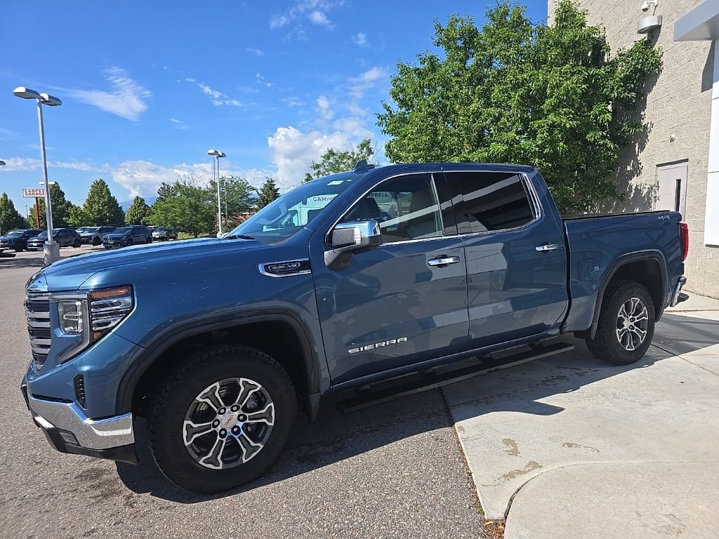 Used 2024 GMC Sierra 1500 SLT AWD/4WD image 2