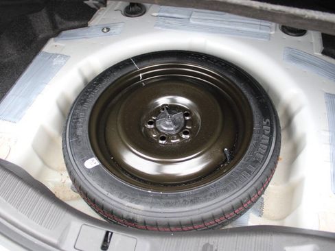 Used 2015 Ford Fusion SE w/ Equipment Group 201A FWD image 34