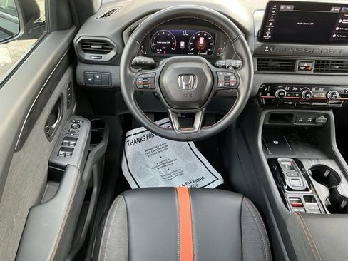 Used 2026 Honda Passport TrailSport image 12