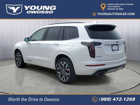 Certified 2025 Cadillac XT6 Sport w/ LPO, Floor Liner Package AWD/4WD image 4