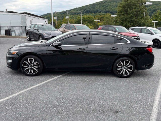 Used 2021 Chevrolet Malibu RS FWD image 9