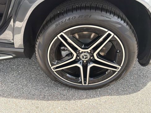 Certified 2023 Mercedes-Benz GLS 450 4MATIC w/ AMG Line Exterior image 10