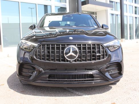 New 2025 Mercedes-Benz GLC 63 AMG S image 9