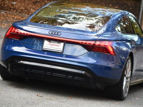 Used 2022 Audi e-tron GT Prestige w/ Prestige Package image 11