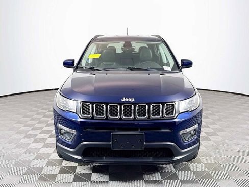 Used 2018 Jeep Compass Latitude w/ Popular Equipment Group image 2