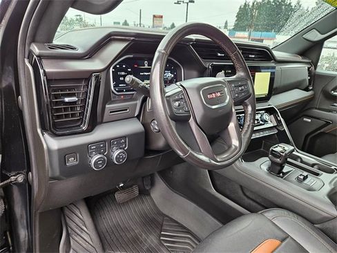 Used 2022 GMC Sierra 1500 AT4 w/ AT4 Preferred Package image 18