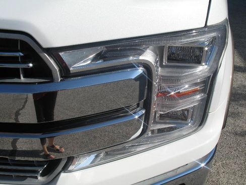 Used 2020 Ford F150 Lariat w/ Equipment Group 502A Luxury AWD/4WD image 73