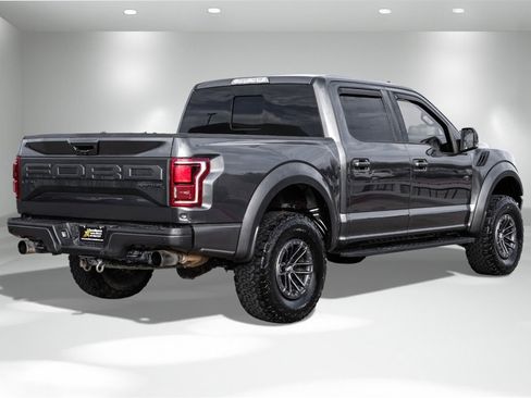Used 2019 Ford F150 Raptor w/ Equipment Group 802A Luxury image 6