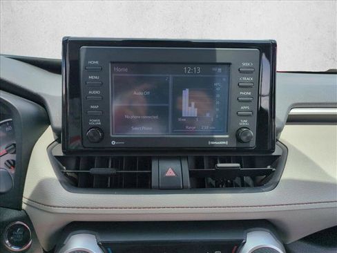 Used 2021 Toyota RAV4 XLE w/ Convenience Package FWD image 14