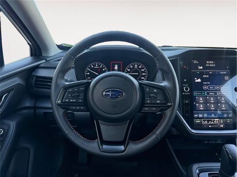 Used 2024 Subaru Crosstrek 2.5i Limited w/ Crosstrek Mirror Package image 12