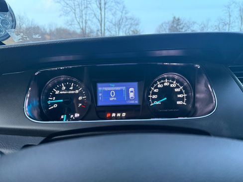 Used 2017 Ford Taurus Police Interceptor AWD image 11