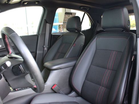 Used 2024 Chevrolet Equinox RS FWD image 14