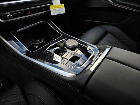 New 2026 BMW X5 xDrive40i AWD/4WD image 14