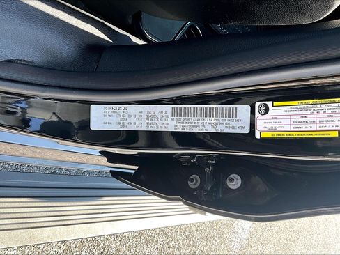 Used 2019 RAM 1500 Limited AWD/4WD image 30