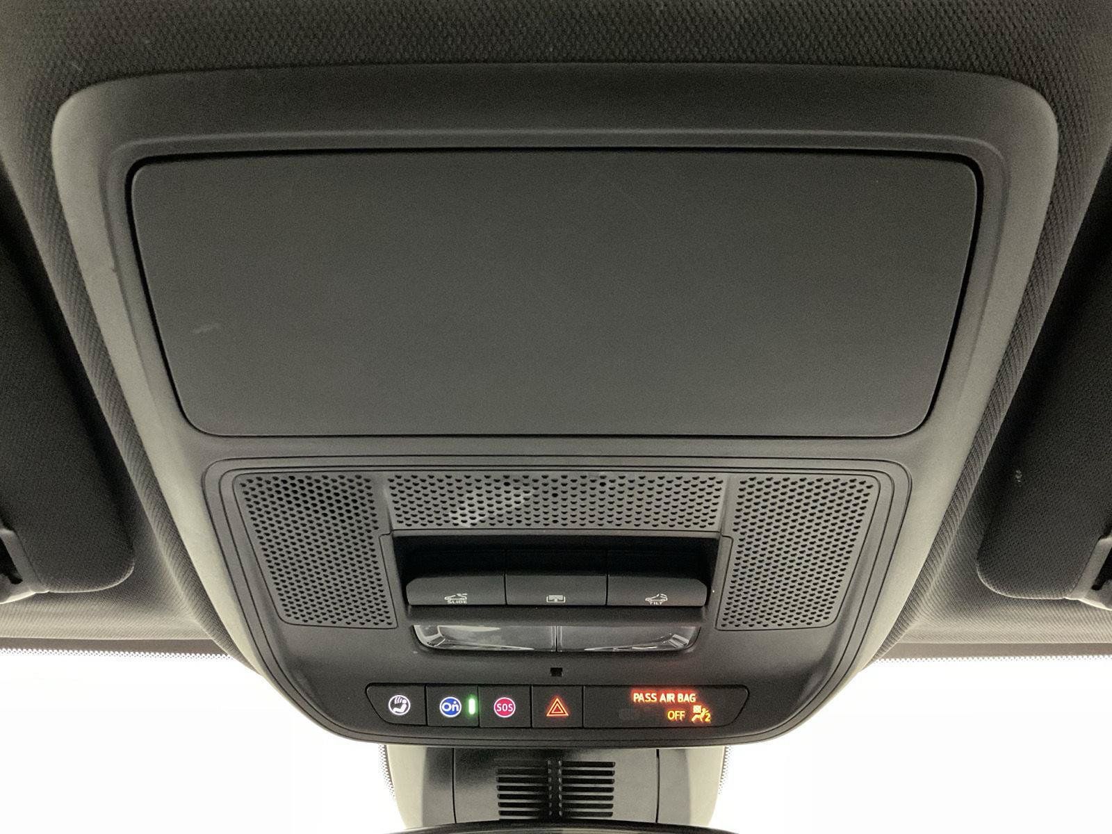 Certified 2025 Chevrolet Equinox LT w/ LPO, Floor Liner Package FWD image 17