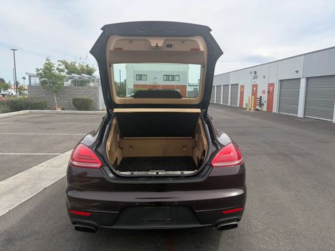 Used 2014 Porsche Panamera 4 AWD/4WD image 9