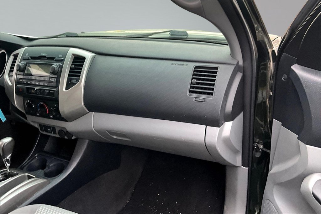 Used 2012 Toyota Tacoma 2WD Access Cab w/ SR5 Pkg image 27