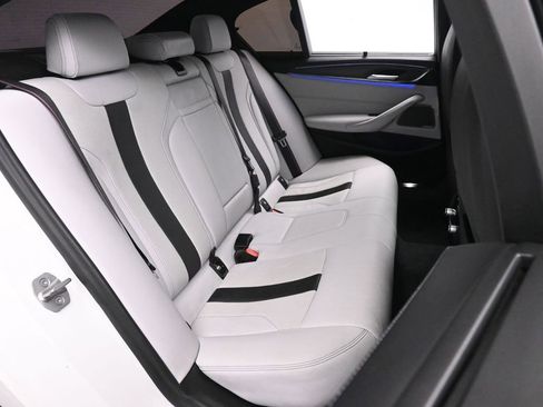 Used 2022 BMW M5 w/ Competition Package image 21