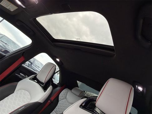 Used 2023 Cadillac CT4 V Blackwing w/ Driver Assist Package image 25