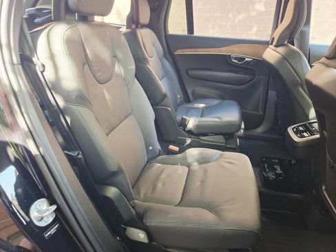 Used 2025 Volvo XC90 B6 Plus w/ Protection Package AWD/4WD image 18