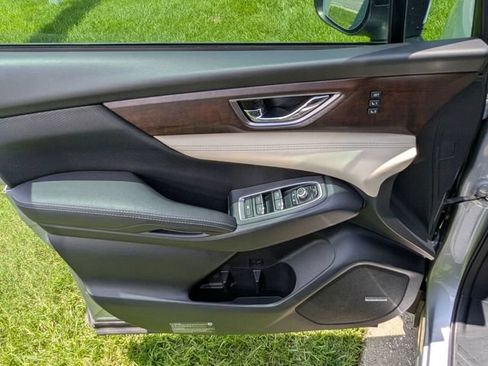 Used 2022 Subaru Ascent Touring AWD/4WD image 30