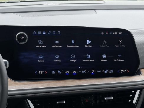 New 2026 Chevrolet Suburban High Country image 9