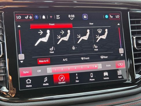 Used 2025 Dodge Durango GT RWD image 32