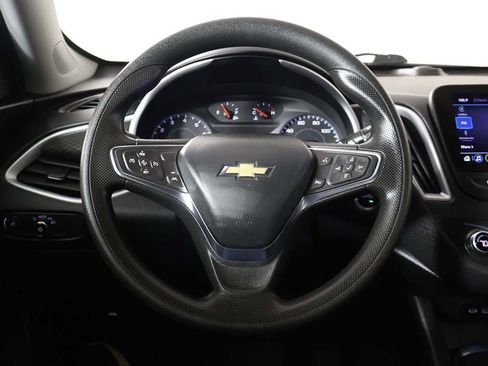 Used 2023 Chevrolet Malibu LT FWD image 34