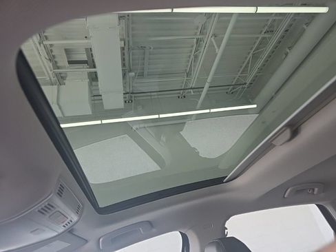 New 2026 Volkswagen Jetta SE FWD image 37