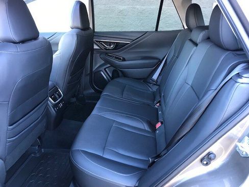 Used 2023 Subaru Outback Limited image 7