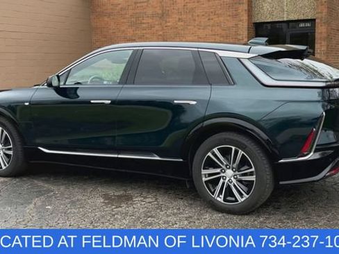 Certified 2024 Cadillac Lyriq Luxury w/ LPO, Floor Liner Package AWD/4WD image 6