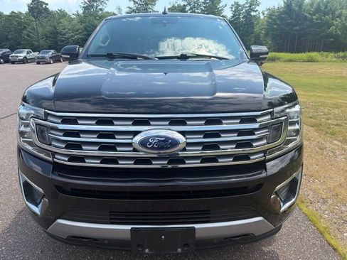 Used 2019 Ford Expedition Limited w/ Special Edition Package AWD/4WD image 2