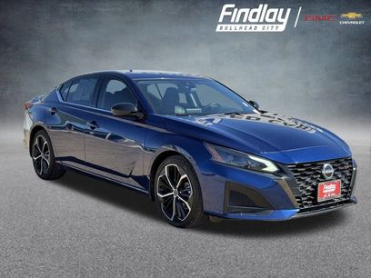 Used 2023 Nissan Altima 2.5 SR