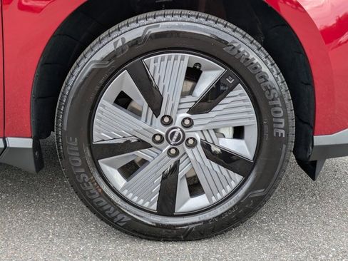 Certified 2025 Nissan Murano SL image 11