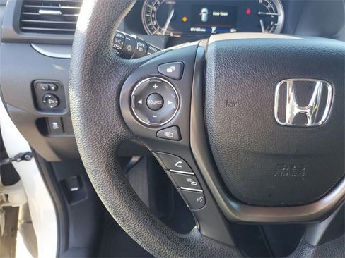 Certified 2017 Honda Pilot EX image 15