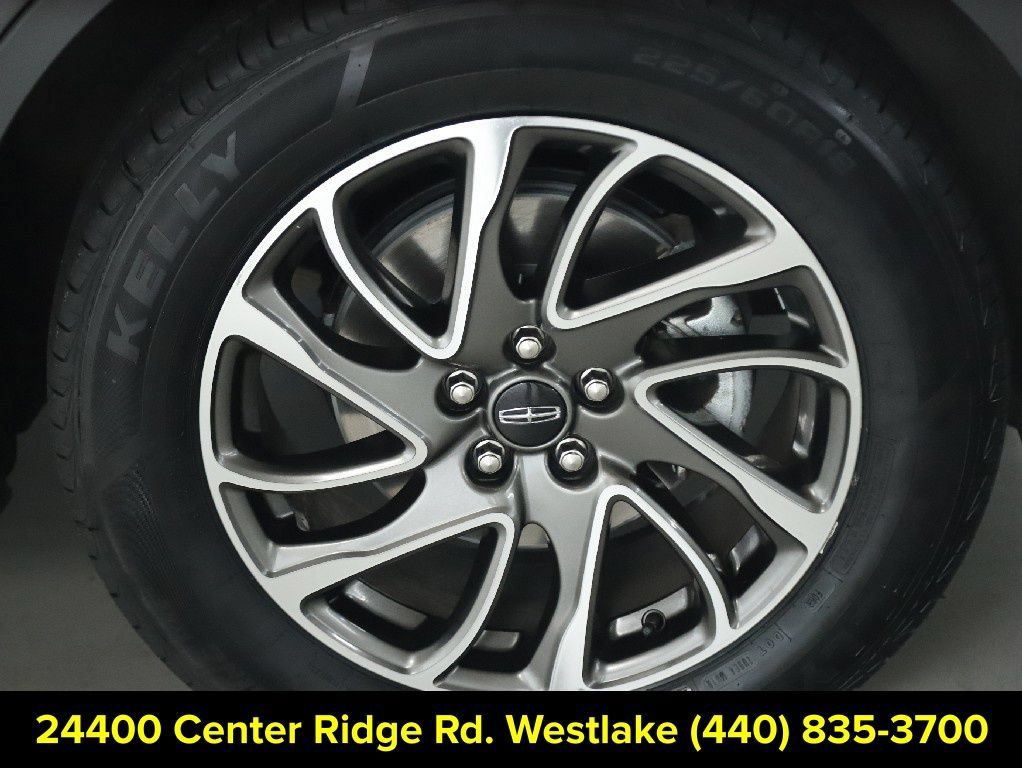 Used 2020 Lincoln Corsair AWD w/ Equipment Group 101A image 10