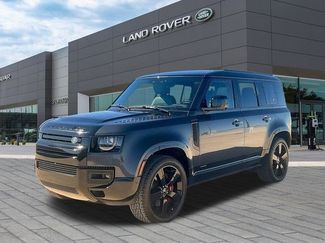 Used 2022 Land Rover Defender 110 X video 1