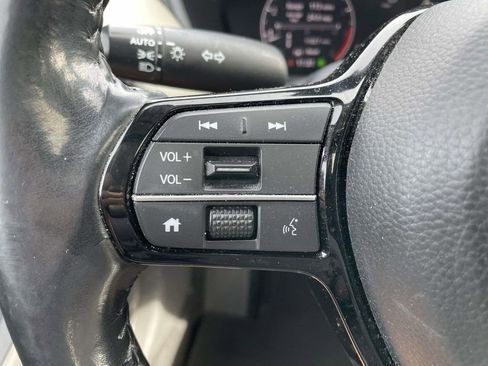 Used 2023 Honda HR-V EX-L image 33