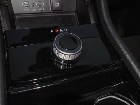 Used 2023 Jeep Grand Cherokee Altitude AWD/4WD image 15