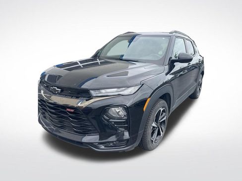 Used 2022 Chevrolet TrailBlazer RS w/ Sun and Liftgate Package AWD/4WD image 3