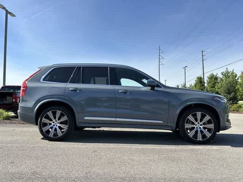 Used 2023 Volvo XC90 B6 Ultimate w/ Protection Package Premier AWD/4WD image 3