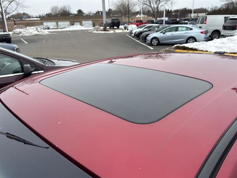 Used 2017 Ford Taurus SEL w/ Equipment Group 201A image 32