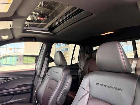 Used 2023 Honda Ridgeline Black Edition image 10