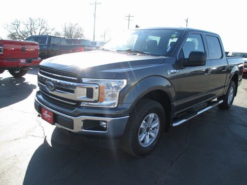 Used 2019 Ford F150 XLT image 9